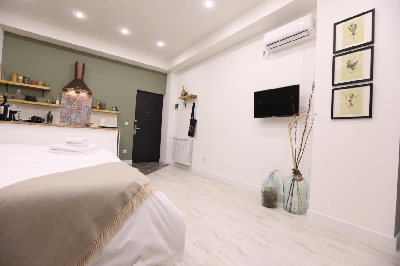 Hotelise I Bells-Of-Ireland Apartment Erévan Extérieur photo